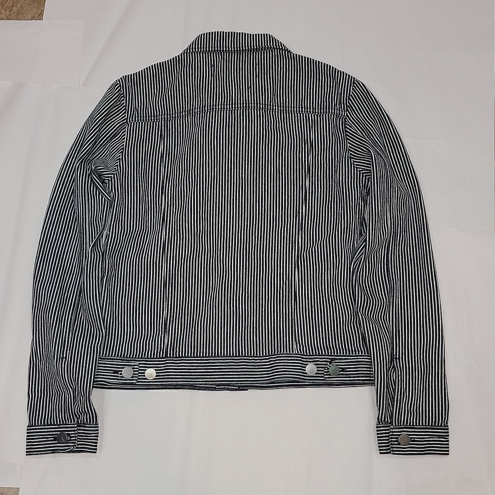 Calvin Klein Clean Line Trucker Teddy Stripe Engineer Denim Jacket NWOT Size M - Picture 8 of 10